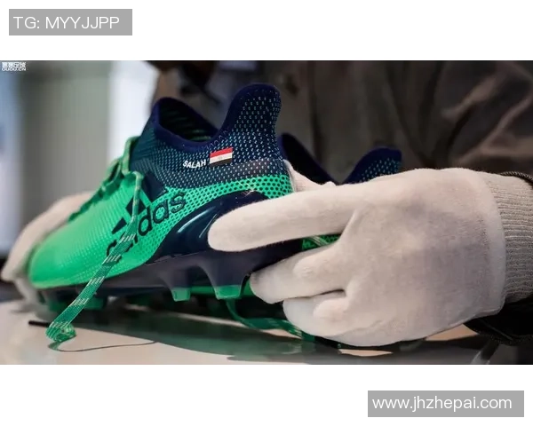 探索X17足球鞋的卓越性能与设计理念助你在赛场上大放异彩